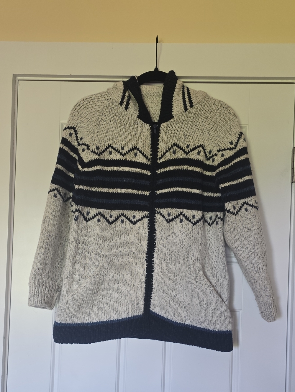 Unisex Cream and Navy Zip-Front Heavy Wool Knit Sweater Hooded Zip Up Jacket